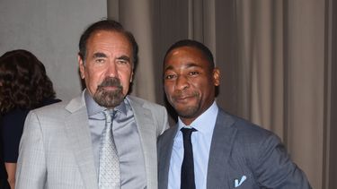 El empresario y fundador del PAMM, Jorge P&eacute;rez, junto al director del museo, Franklin Sermans.&nbsp;