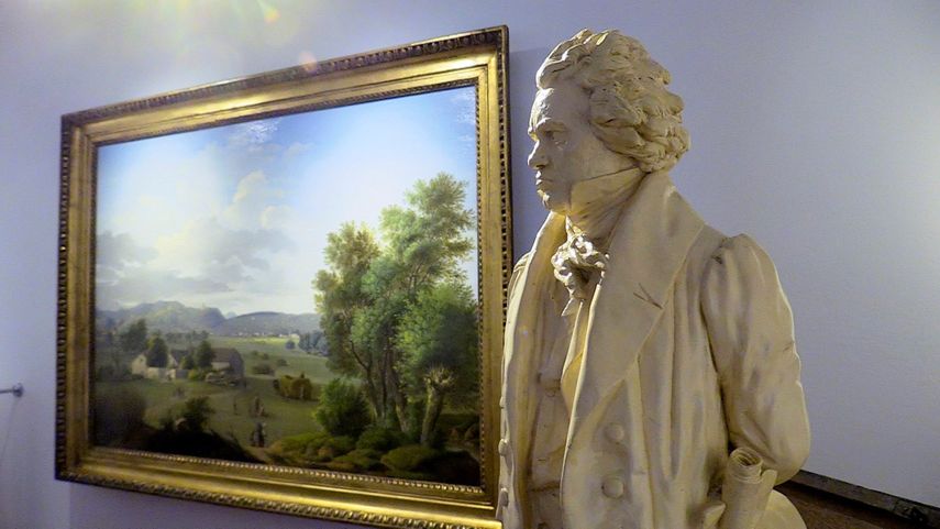 Estatua de Ludwig van Beethoven que se muestra en el museo de Viena dedicado a los años que el compositor alemán vivió en la capital austríaca.