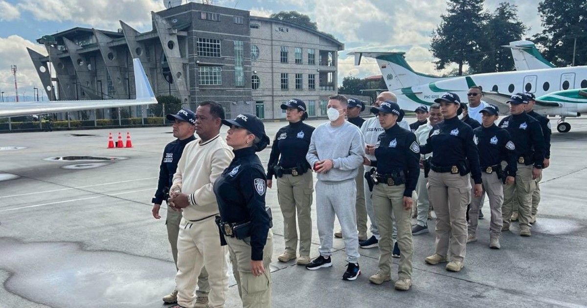 Petro extradita a EEUU a ocho narcotraficantes colombianos