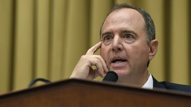 &nbsp;En imagen de archivo del 24 de julio de 2019, el presidente del Comit&eacute; de Inteligencia, el congresista dem&oacute;crata Adam Schiff, de California, habla durante una audiencia en el Capitolio, en Washington.&nbsp;