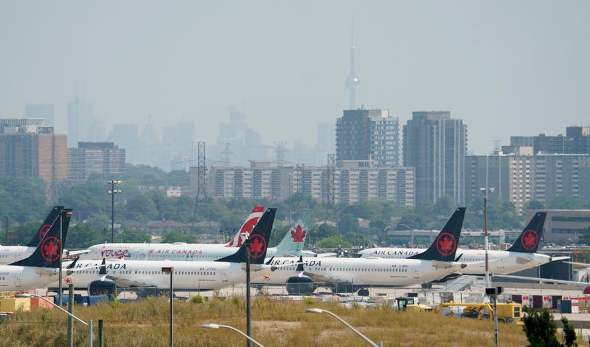 Aviones de Air Canada en la pista del Aeropuerto Internacional Pearson de Toronto el 16 de agosto de 2025.&nbsp;