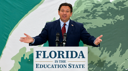 Ron DeSantis, gobernador de Florida. Ron DeSantis, gobernador de Florida.