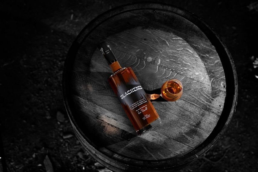 Blackened American Whiskey fue creado en honor a una de las canciones del álbum de Metallica And Justice for all (1988).