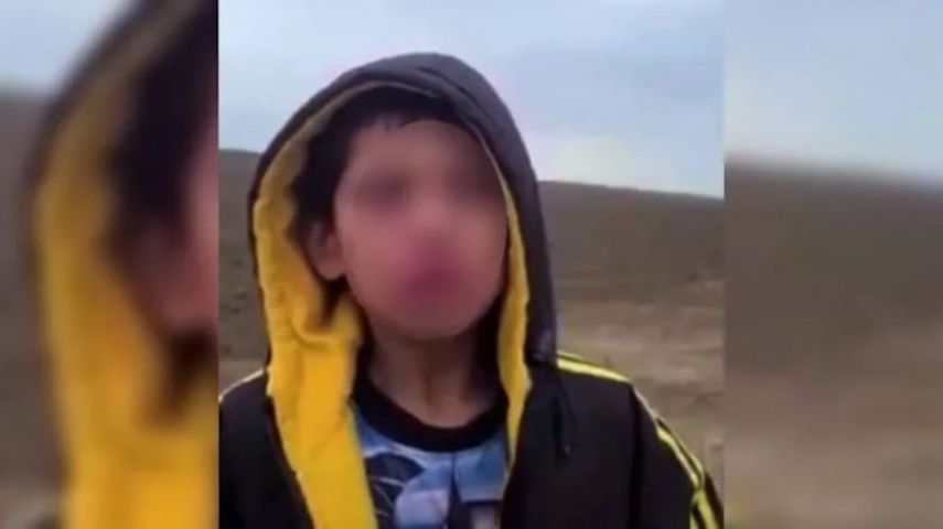 Captura de pantalla de video del menor Wilton Eniel Gutiérrez, encontrado en la frontera sur de Estados Unidos.