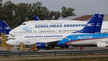 Los trabajadores de la línea aérea argentina están pidiendo aumento salarial