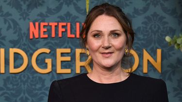 La actriz británica Ruth Gemmell llega al estreno de Bridgerton Temporada 3 de Netflix en Alice Tully Hall, el 13 de mayo de 2024, en la ciudad de Nueva York.&nbsp;