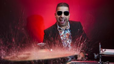 Leo García, fundador de la agrupación Timbalive, que actúa este viernes 25 de agosto en el Flamingo Theater Bar, en Miami.&nbsp;