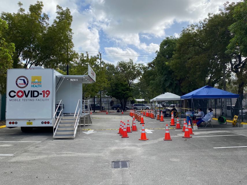 El personal sanitario estará disponible en el Teatro Manuel Artime de 8:30am a 4:30pm, los 7 días de la semana, excluyendo días festivos, y mientras el clima permita.