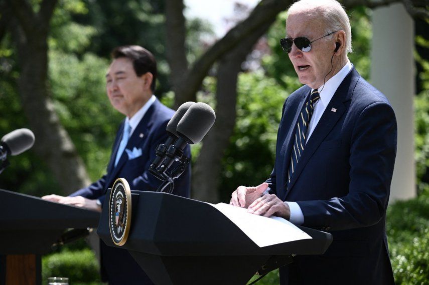 El presidente Joe Biden y su homólogo de Corea del Sur, Yoon Suk Yeol