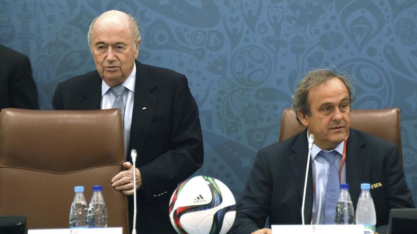 Joseph Blatter y Michel Platini durante un congreso de la FIFA. (EFE)