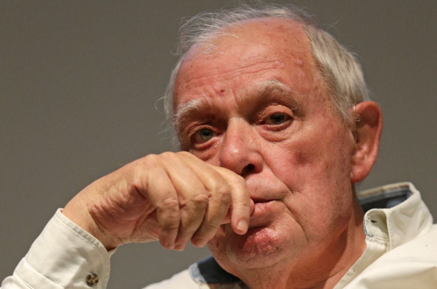 El escritor portugués Antonio Lobo Antunes da una conferencia en el Festival Internacional de Cultura 2017 en Cascais, el 30 de septiembre de 2017. &nbsp; &nbsp;