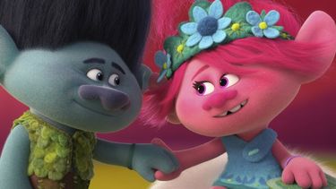 Branch, con la voz de Justin Timberlake, izquierda, y Poppy, con la voz de Anna Kendrick, en una escena de Trolls World Tour, film que marca r&eacute;cord en estreno.&nbsp;