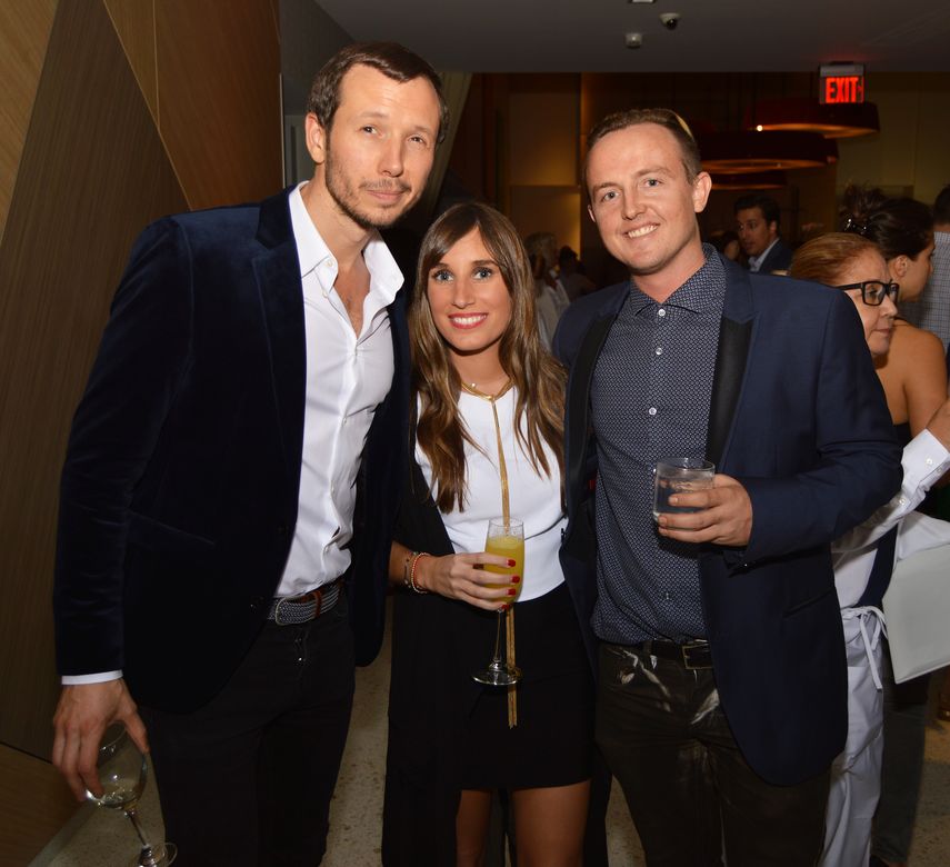 Sebastián Errazuriz, Alexa Albaca y Juan Lacassie