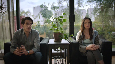 Cómo sobrevivir soltero llega a Prime Video el 15 de abril de 2022.