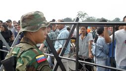 El cierre de la frontera entre ambas naciones estimula el nacimiento de bandas criminales.