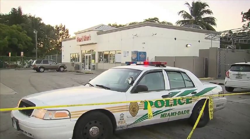 El tiroteo se registró alrededor de las 3:30 de la mañana, en la estación Exxon ubicada en la avenida 12 con calle 79.