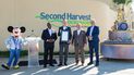 La proclama fue recibida por el presidente de la empresa, Jeff Vahle, en una actividad celebrada el viernes, 3 de diciembre en Second Harvest Food Bank. La proclama fue recibida por el presidente de la empresa, Jeff Vahle, en una actividad celebrada el viernes, 3 de diciembre en Second Harvest Food Bank.