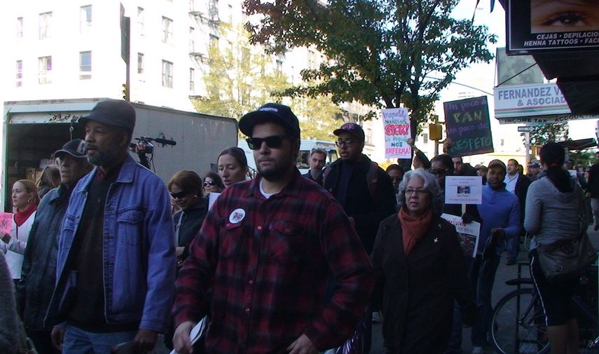 La encuesta, realizada entre julio y septiembre de este año, revela que el 23 % de los 1.000 entrevistados manifestó que la economía mejora.