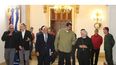 Nicolás Maduro, dictador de Venezuela, en compañía del nuncio apostólico Algo Giordano, y demás mediadores internacionales en el proceso de diálogo.&nbsp;