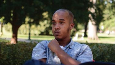 Abdul Razak Ali Artan hirió el lunes a once personas con su vehículo y con un cuchillo, antes de ser abatido a tiros por un policía en la universidad de Ohio.