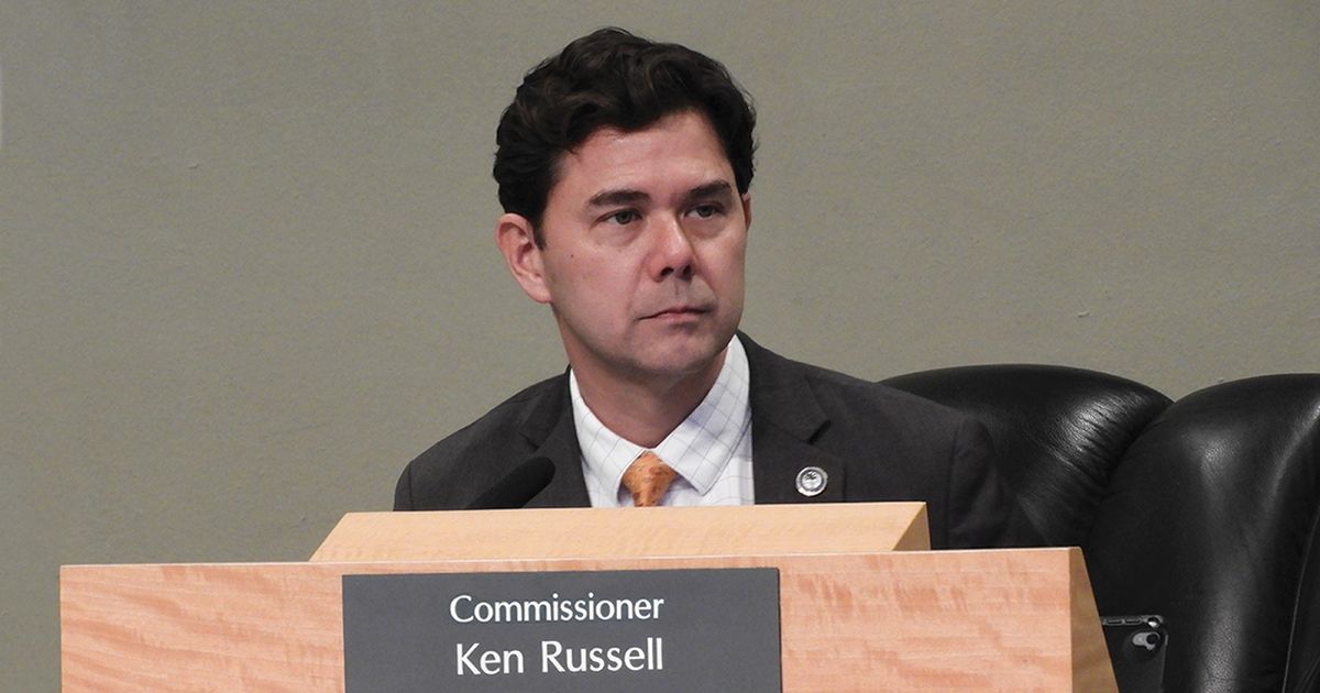 Ken Russell anuncia su candidatura a la alcaldía de Miami