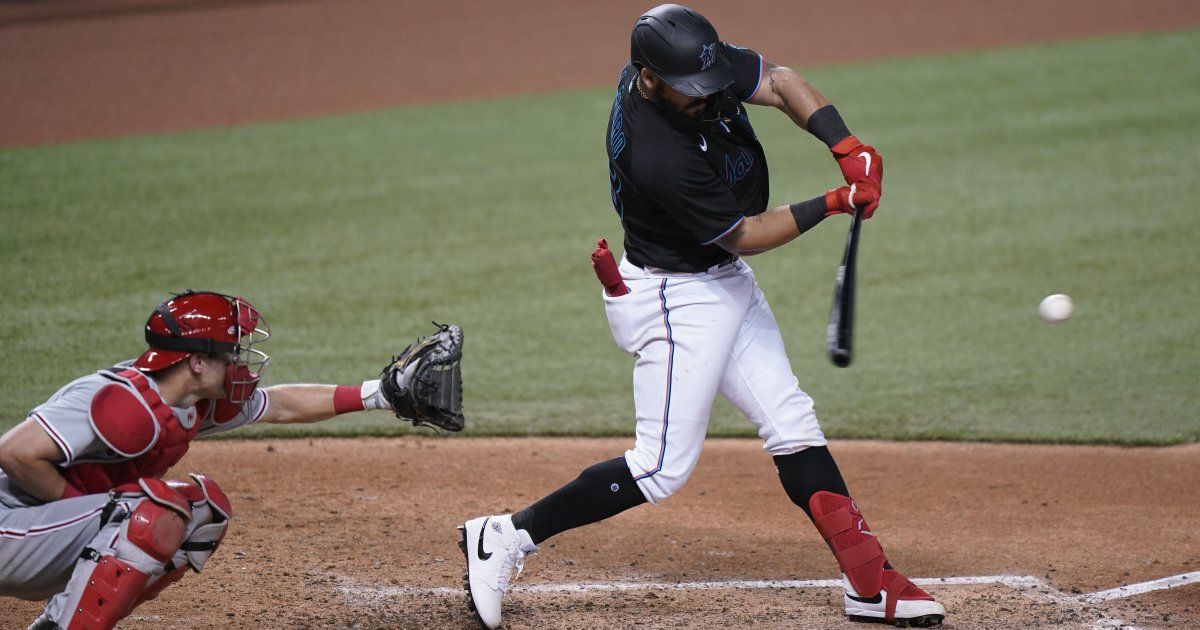 El contrato de Jorge Alfaro con los Rockies de Colorado