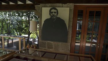 Una colección de cartas en una exposición en la casa del escritor colombiano Gabriel García Márquez en la Ciudad de México el 15 de junio de 2022.