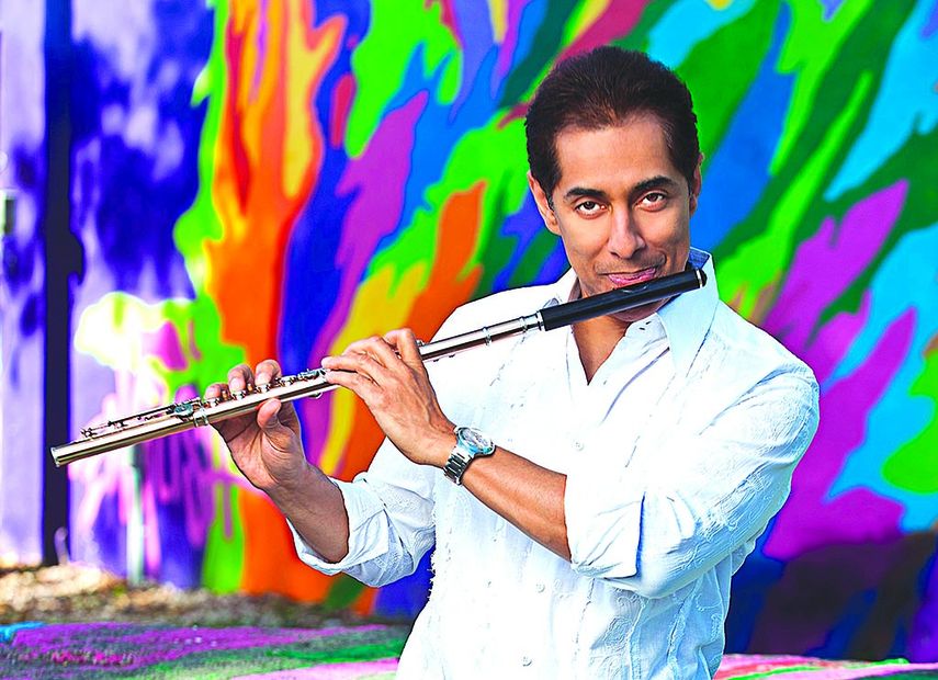 El flautista y renombrado ganador de un Grammy, Néstor Torres, estará presente en el festival de música. (CORTESÍA)