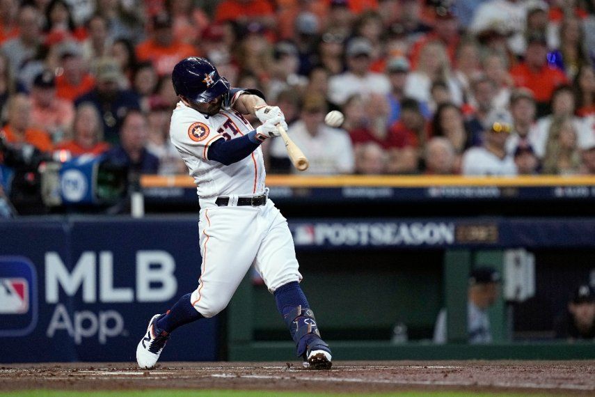 JOSE ALTUVE Vs AROLDIS CHAPMAN en ASTROS de HOUSTON - YANKEES de NEW YORK -  HOME RUN - JONRON 