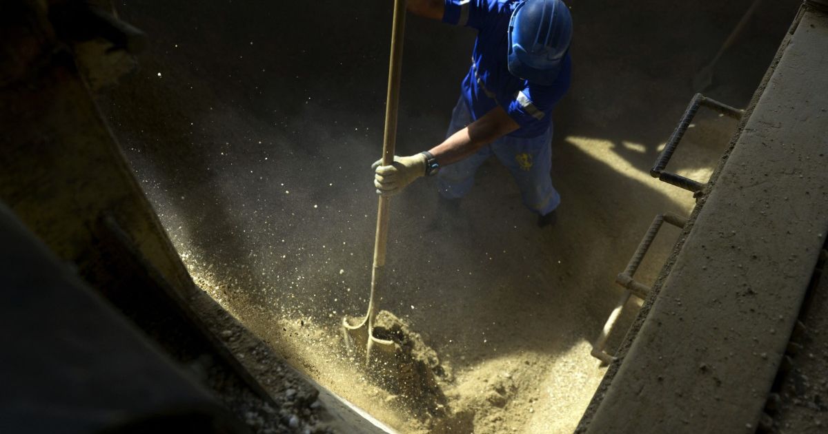 Rescatan a los 23 mineros atrapados en yacimiento de oro en Colombia