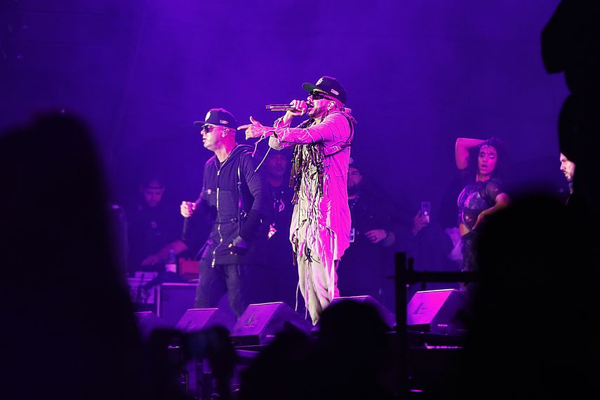 WisinYandel2.jpg
