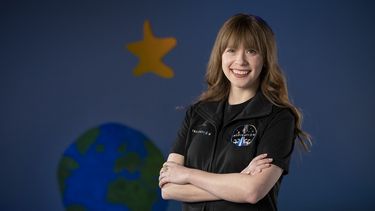 &nbsp;Hayley Arceneaux se convertirá en uno de los primeros turistas espaciales en entrar en órbita sin un astronauta profesional.
