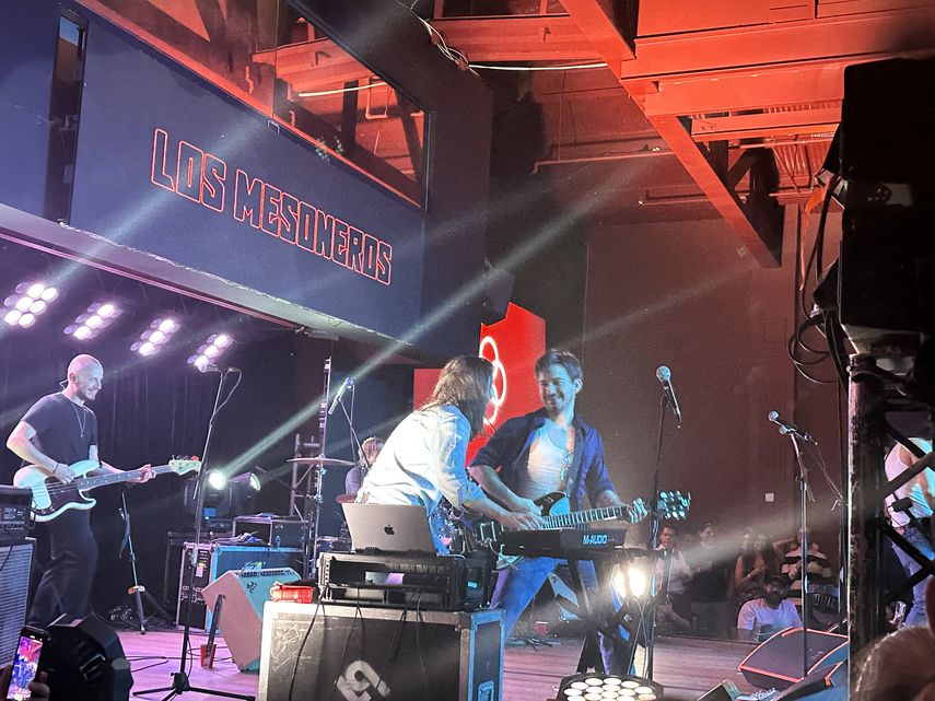 Los Mesoneros, conocida banda venezolana, se presenta en Miami.&nbsp;