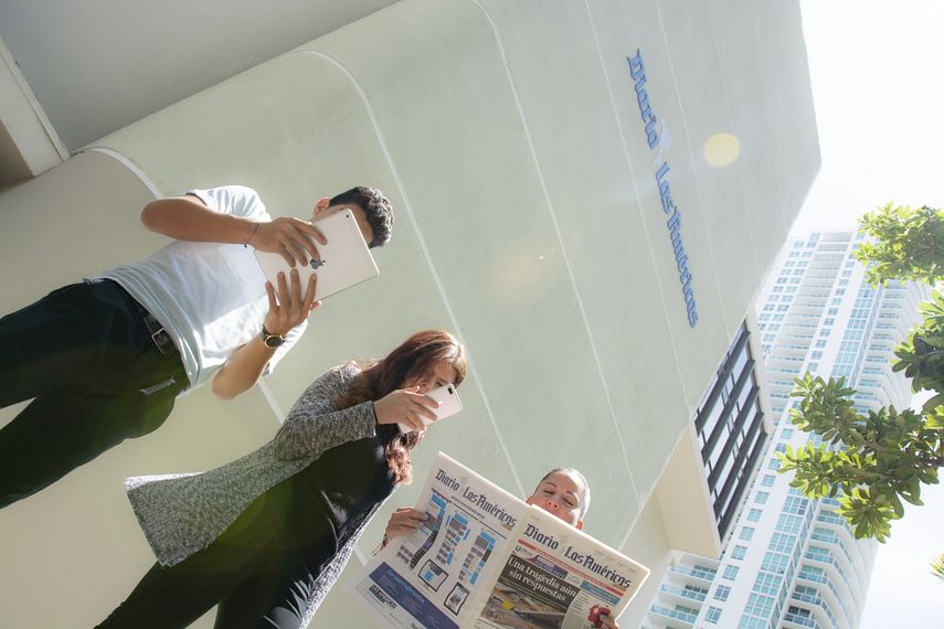 Los más jóvenes también leen el DIARIO LAS AMÉRICAS. (Archivo)