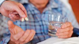 Aunque algunos pacientes eran conscientes de que estaban participando en tests, otros no lo sabían o eran incluso obligados a probar los medicamentos en contra de su voluntad, concluyeron los investigadores.