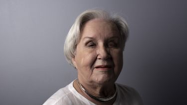 Julieta Salas de Carbonell (Caracas, 1939), escritora venezolana.