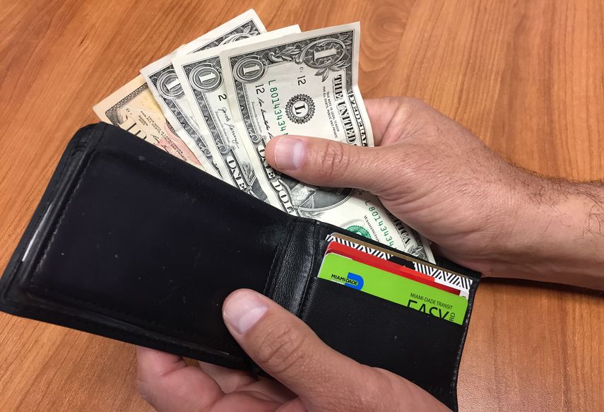 Contar los dólares, contar los centavos.