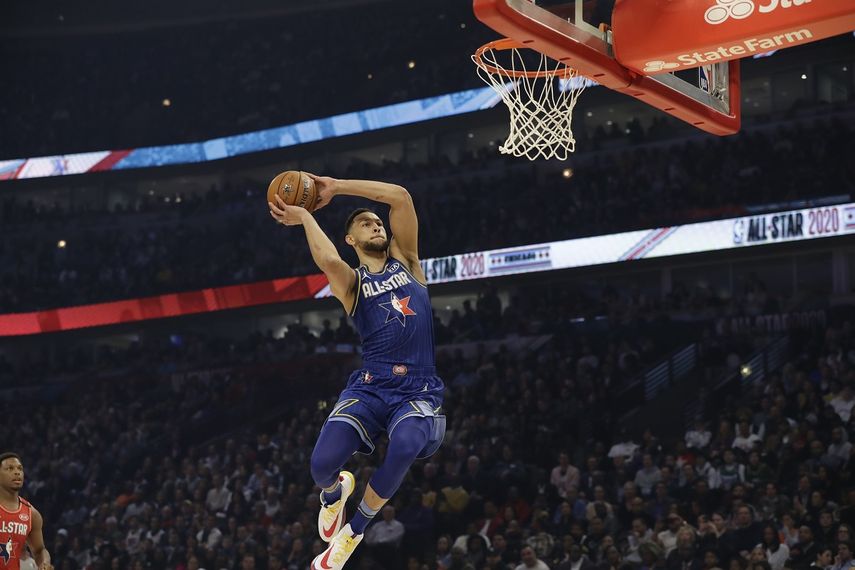 Ben Simmons, de los 76ers de Filadelfia, durante la primera mitad del Juego de Estrellas de la NBA, el domingo 16 de febrero de 2020, en Chicago.