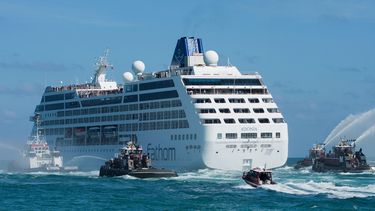 Visitar las mejores playas, degustar platos elaborados por grandes cocineros, relajarse en un spa o presenciar buenos espectáculos están entre el abanico de posibilidades de los cruceros.