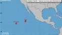 El recién formado huracán Frank ganaba rápidamente fuerza el sábado frente a la costa mexicana del Pacífico, pero estaba lejos de ser una amenaza para tierra.