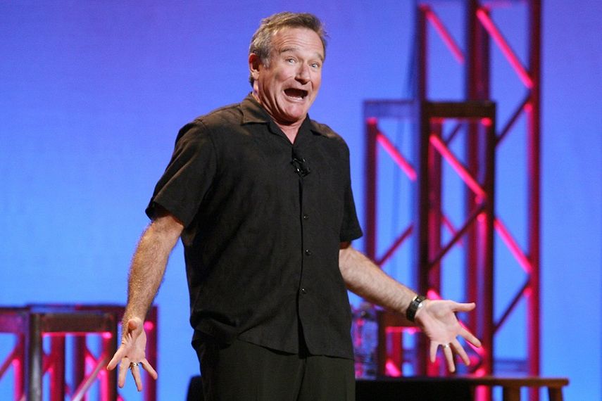 Foto de archivo de Robin Williams durante una actuación en uno de sus shows de stand up comedy. (AP)
