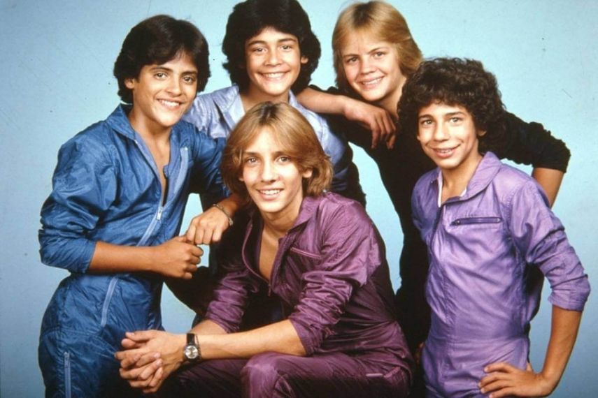 Formaci&oacute;n de Menudo en los 80.