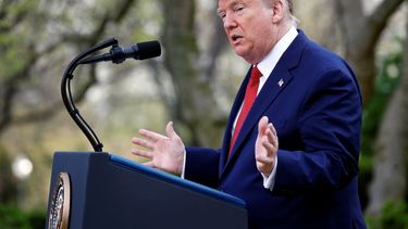 El presidente Donald Trump habla sobre el coronavirus en la Rosaleda de la Casa Blanca, el domingo 29 de marzo de 2020, en Washington.&nbsp;
