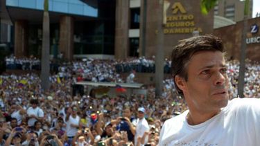 Leopoldo López, minutos antes de entregarse a la Justicia Venezolana, hace más de un año. (CORTESÍA) 