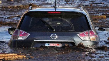 PreviousNext La tormenta al lado del río en Waterville, Maine, el 19 de diciembre de 2023.&nbsp;