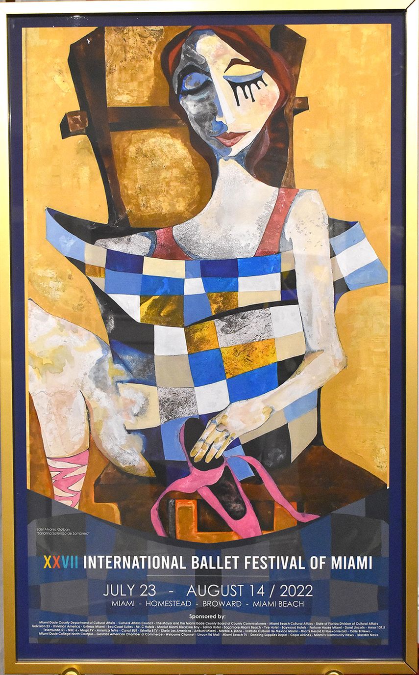 Pintura Bailarina saliendo de sombrero, original del artista cubano Edel Álvarez, usada para ser la imagen del póster oficial de la vigésimo séptima edición del Festival Internacional de Ballet de Miami.