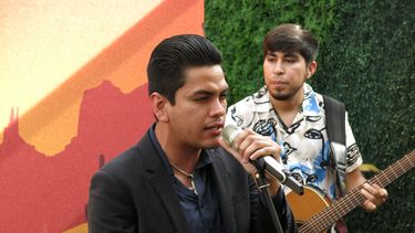 El cantautor mexicano Virlán García durante un concierto en la Ciudad de México el jueves 11 de agosto de 2022.
