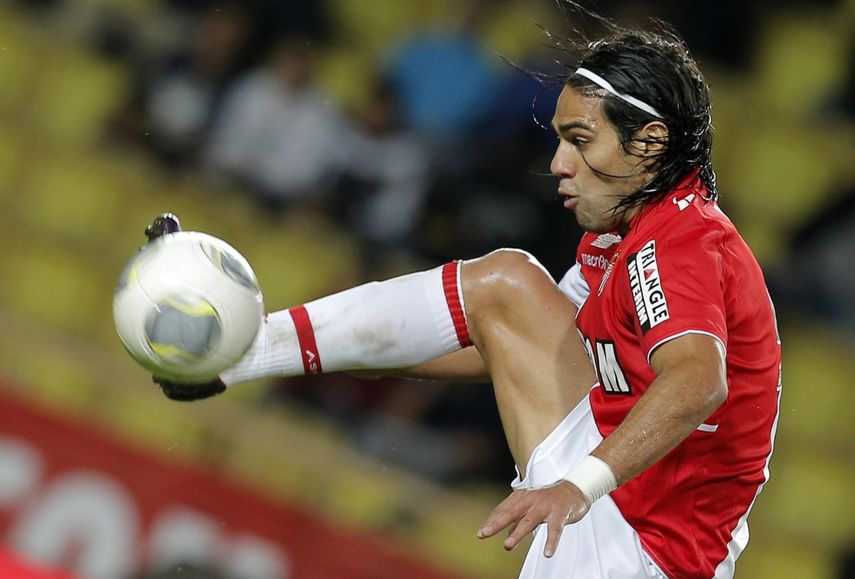 Falcao se ha perdido tres encuentros con el Manchester. (AP)