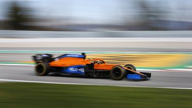 El piloto brit&aacute;nico Lando Norris, de la escuder&iacute;a Mclaren, corre durante una sesi&oacute;n de entrenamiento previo a la temporada de la F&oacute;rmula Uno, en el circuito de Montmel&oacute;, en las afueras de Barcelona, Espa&ntilde;a, el jueves 27 de febrero de 2020.&nbsp;