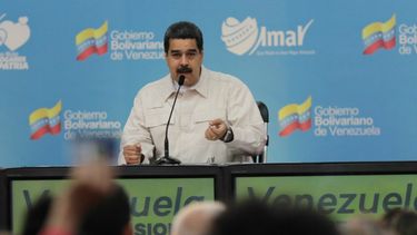 Maduro&nbsp;afirmó que enfrenta maldad y perversidad de la oposición, pero no se refirió al proceso aprobado por el poder Legislativo.